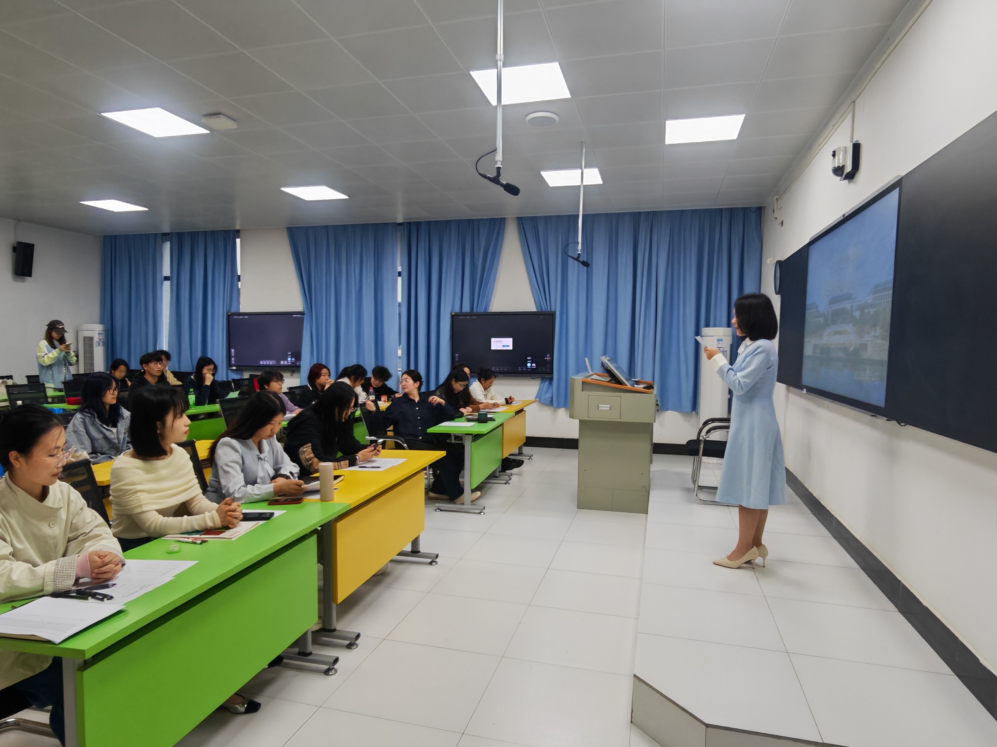 信工学子抒心声,资助润心逐梦行——信息工程学院成功举办“启明杯”‘信启未来,资助润心’主题演讲比赛-武汉学院信息工程学院